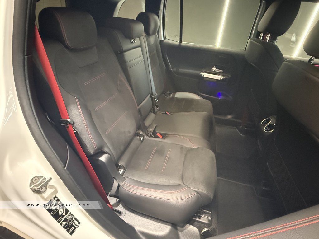 Mercedes-Benz GLB-Class GLB35 AMG 4MATIC 7-Seater