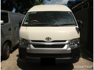 Toyota Hiace Commuter 2.8A GL