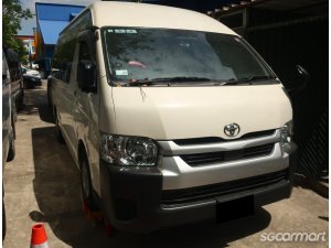 Toyota Hiace Commuter 2.8A GL