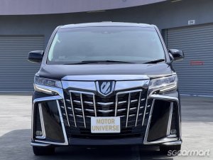 Toyota Alphard Hybrid 2.5A SR C-Package Moonroof