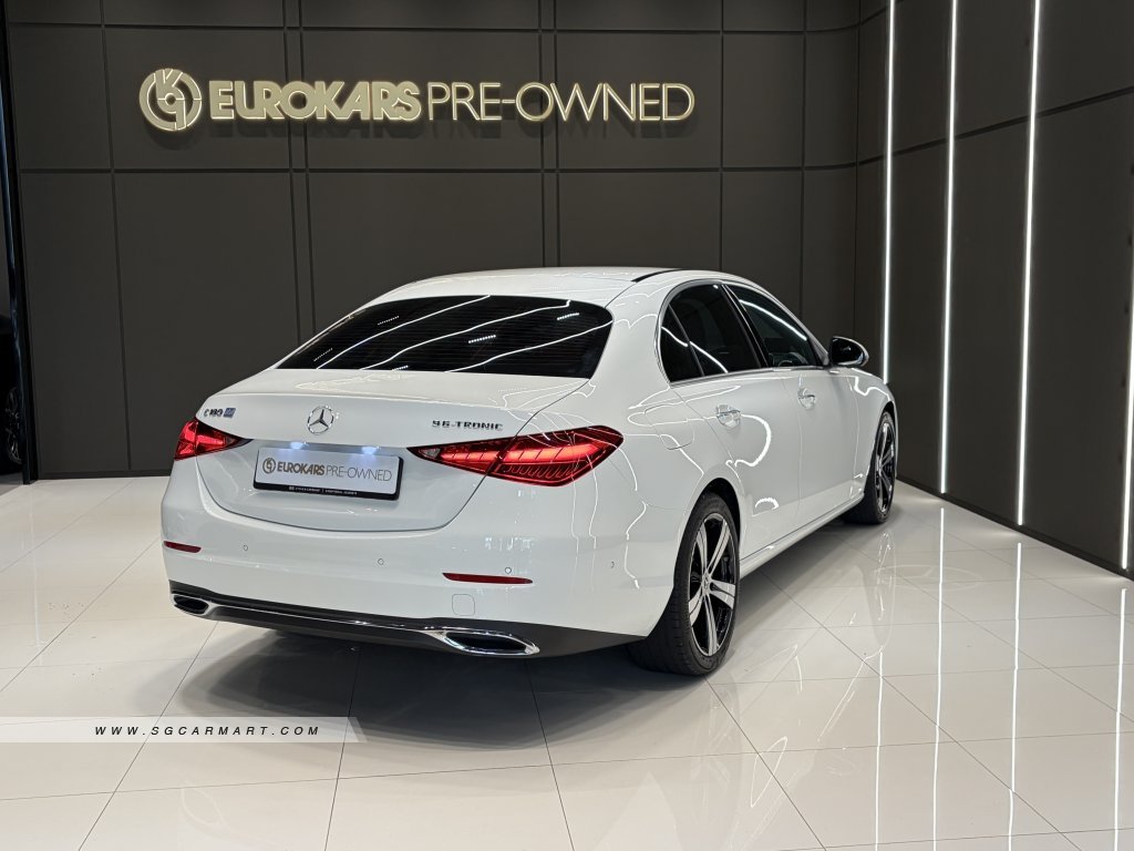 Mercedes-Benz C-Class C180 Mild Hybrid Avantgarde