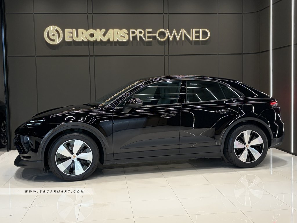 Porsche Macan 4 Electric