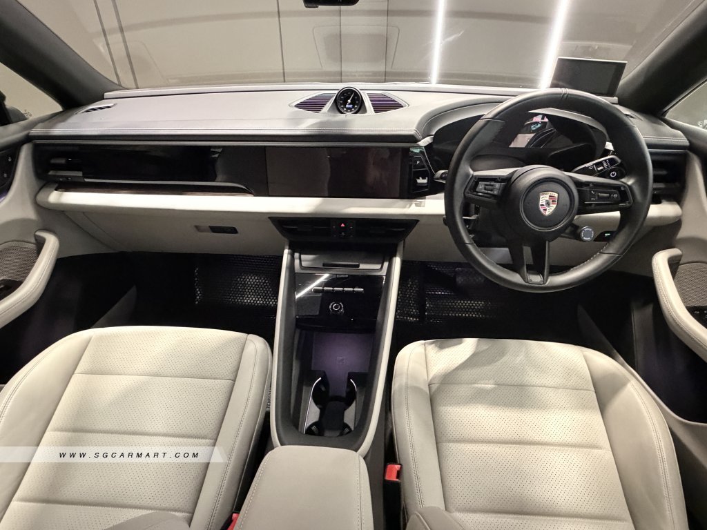 Porsche Macan 4 Electric