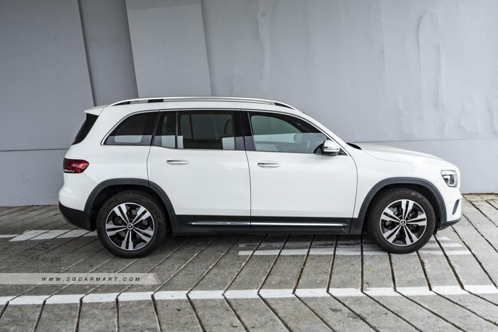 Mercedes-Benz Glb180 2023 photo 4