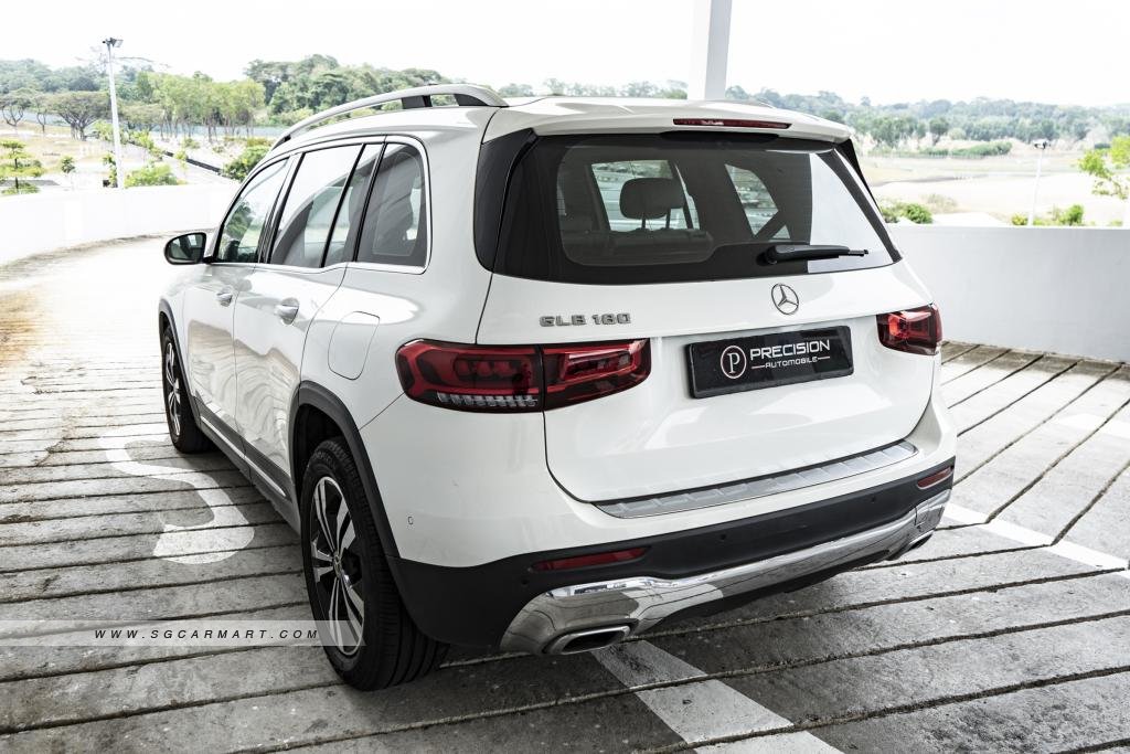 Mercedes-Benz Glb180 2023 photo 5