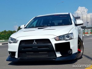 Mitsubishi Evolution 10 GSR (COE till 11/2027)-thumbnail