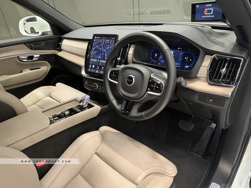 Volvo XC90 Mild Hybrid B5 2.0A Ultra