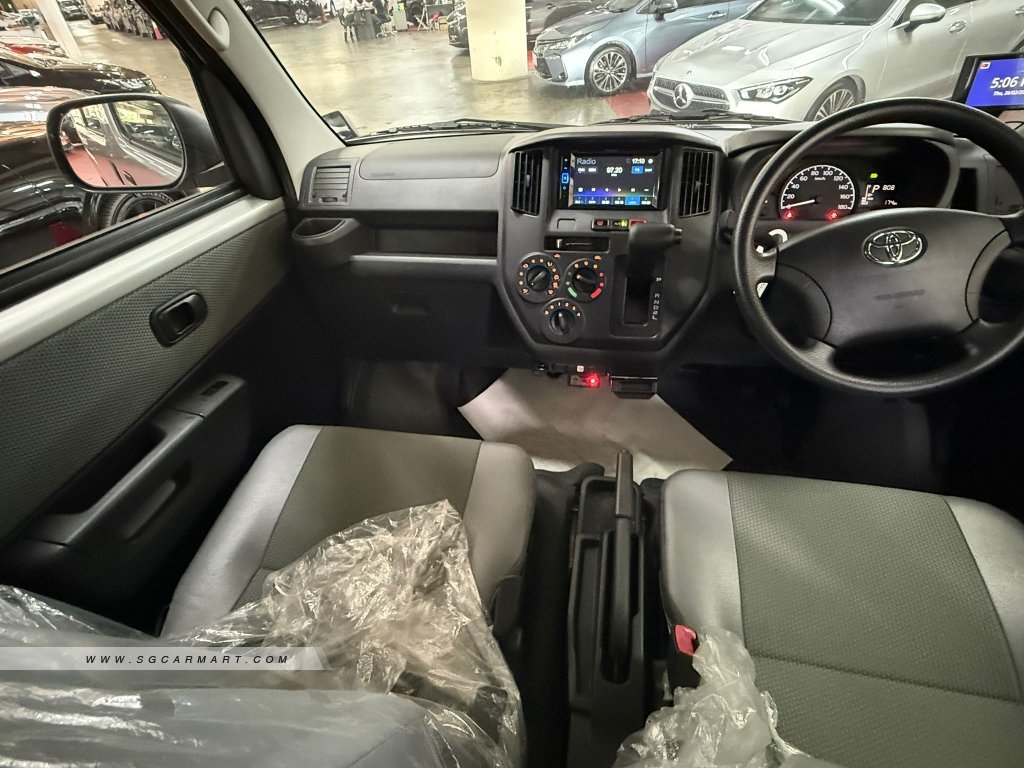 Toyota Townace 2022 photo 3