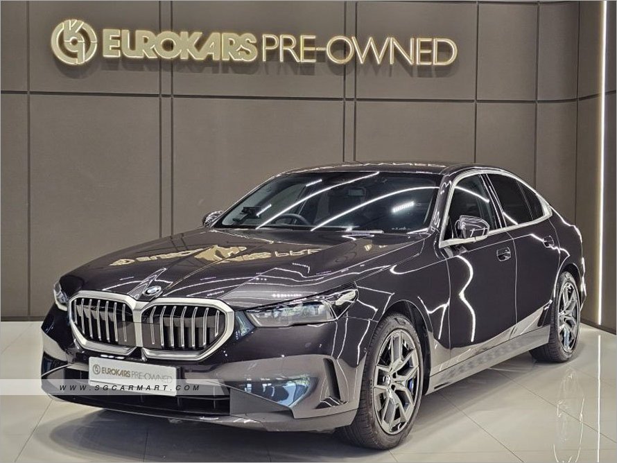 BMW 5 Series 520i Mild Hybrid