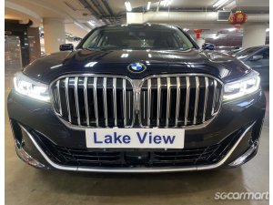 BMW 7 Series 730Li Pure Excellence Sunroof