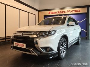 Mitsubishi Outlander 2.0A-thumbnail