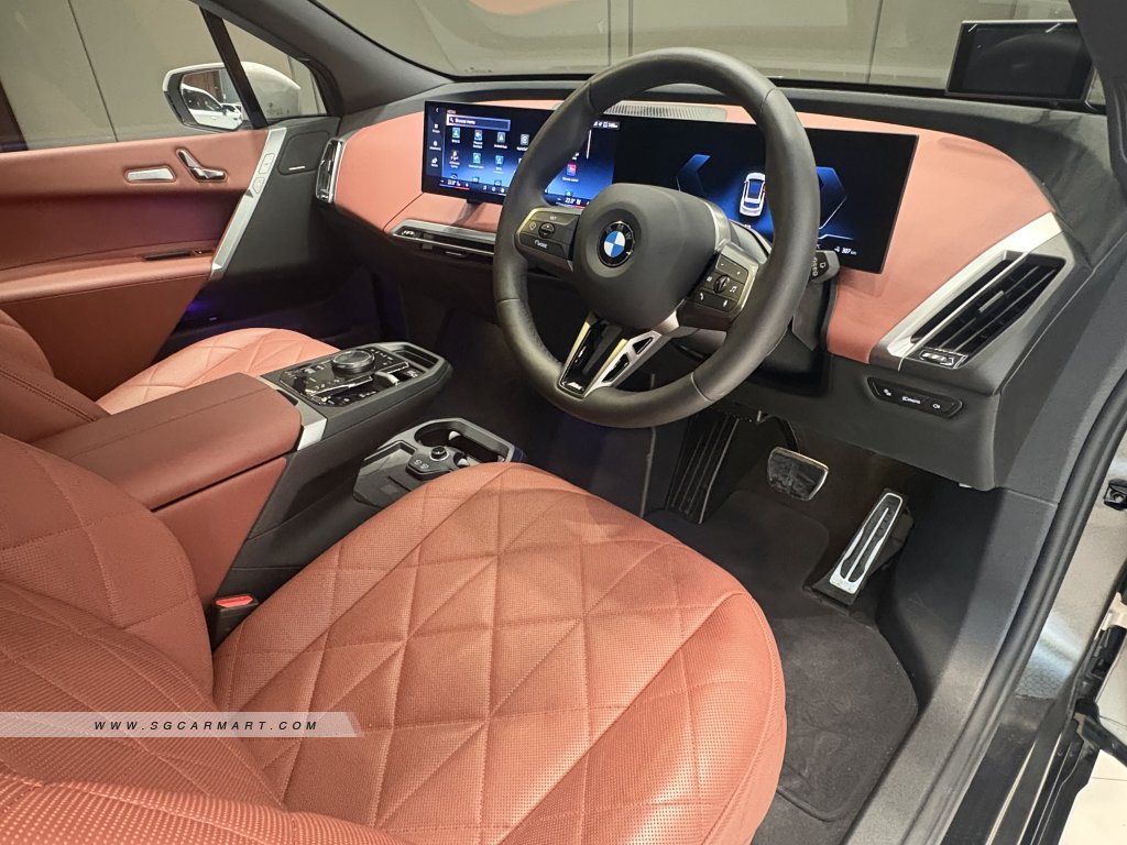 BMW iX Electric xDrive45