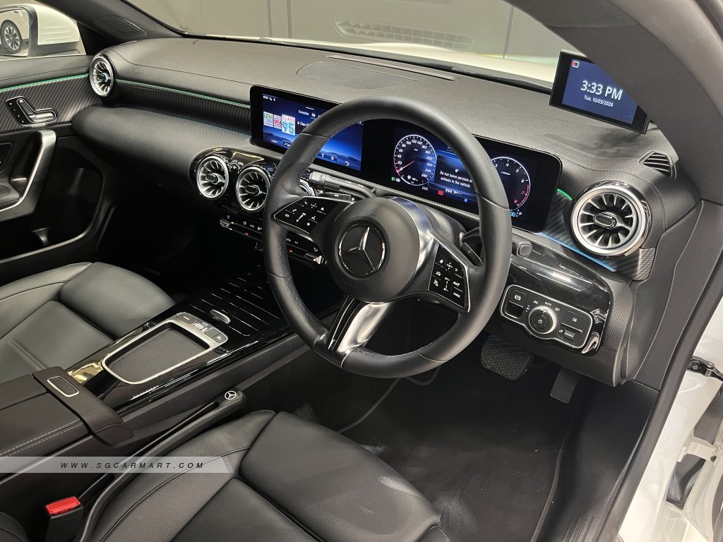 Mercedes-Benz CLA-Class CLA180 Mild Hybrid Progressive