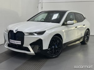 BMW iX Electric xDrive40 Sport-thumbnail