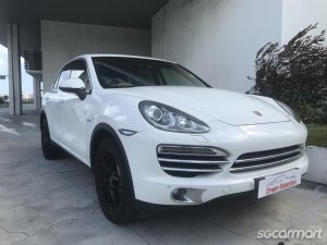 Porsche Cayenne Hybrid S 3.0A (COE till 03/2032)