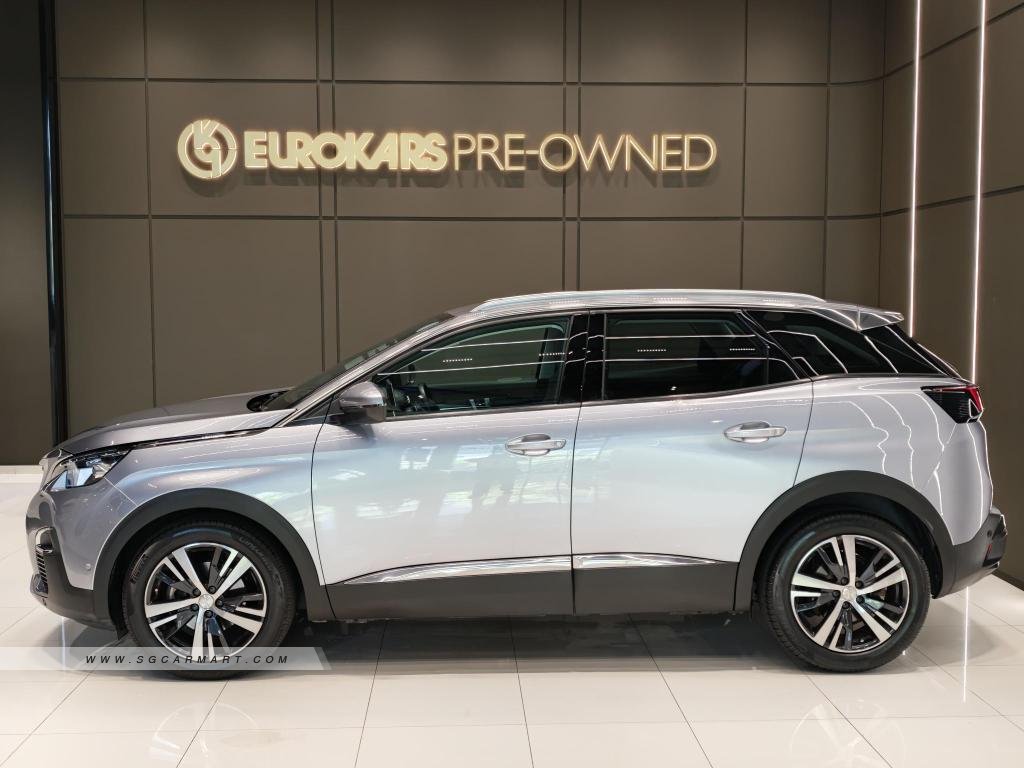 Peugeot 3008 1.2A PureTech EAT8 Allure