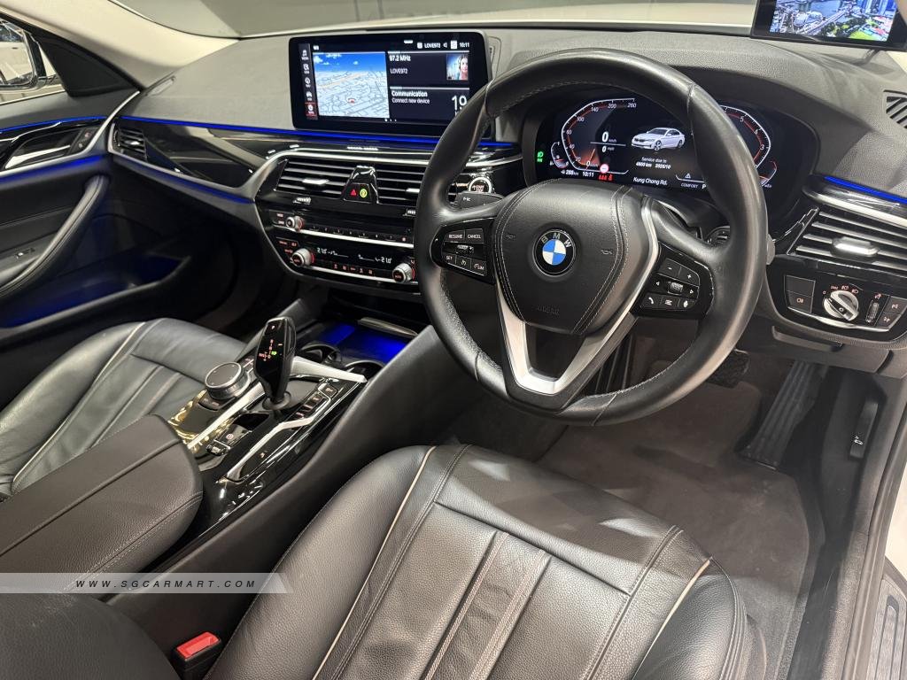 BMW 5 Series 520i Mild Hybrid Executive