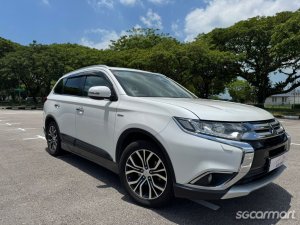 Mitsubishi Outlander 2.4A Sunroof