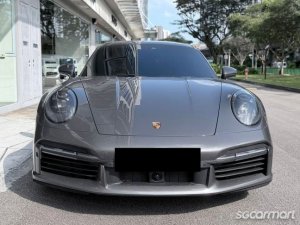 Porsche 911 Turbo S Coupe 3.8A PDK