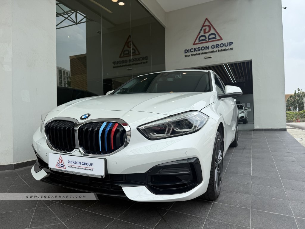 BMW 5 Series 523i Highline - Front