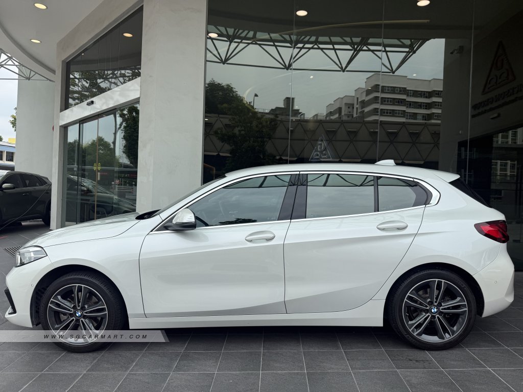 BMW 5 Series 523i Highline - Side Front