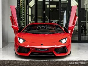 Lamborghini Aventador LP700-4 (COE till 03/2032)