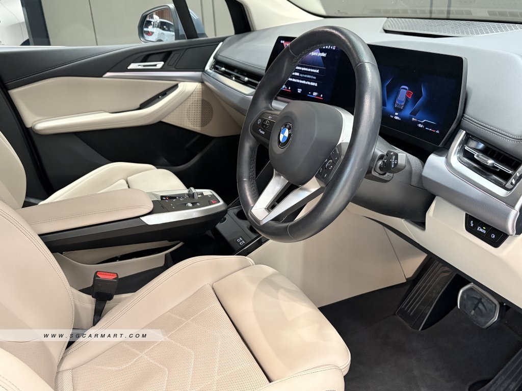 BMW 2 Series 216i Active Tourer Inspiring