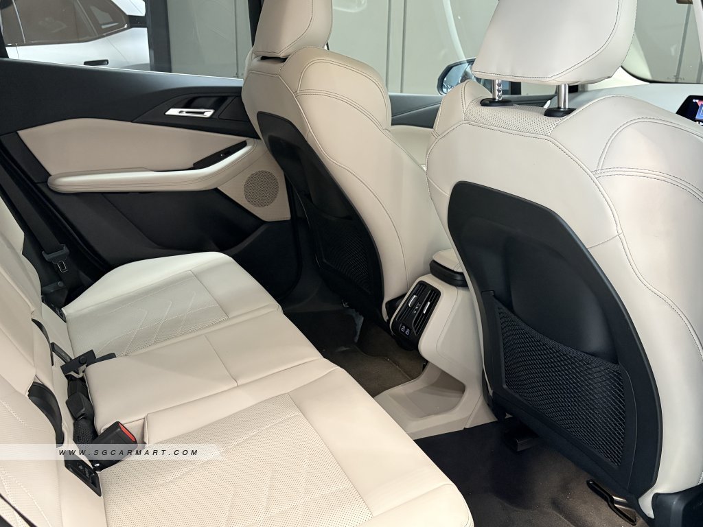 BMW 2 Series 216i Active Tourer Inspiring