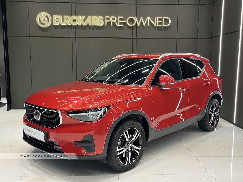 Volvo XC40 Mild Hybrid B4 Plus