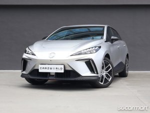 MG 4 EV Trophy LR