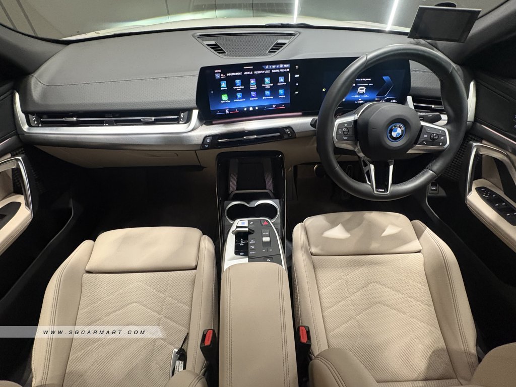 BMW iX2 Electric eDrive20 M-Sport