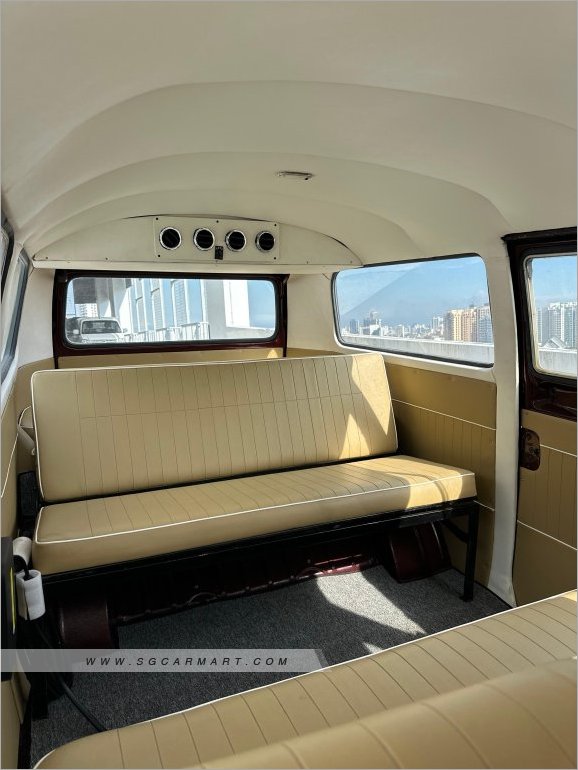 Volkswagen Kombi 1971 photo 4