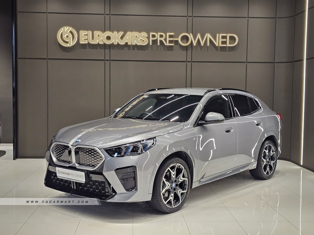 BMW iX2 Electric eDrive20 M-Sport