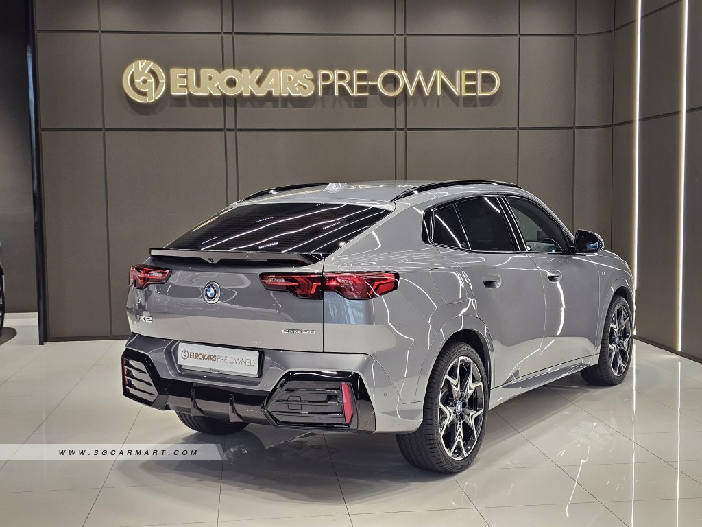 BMW iX2 Electric eDrive20 M-Sport