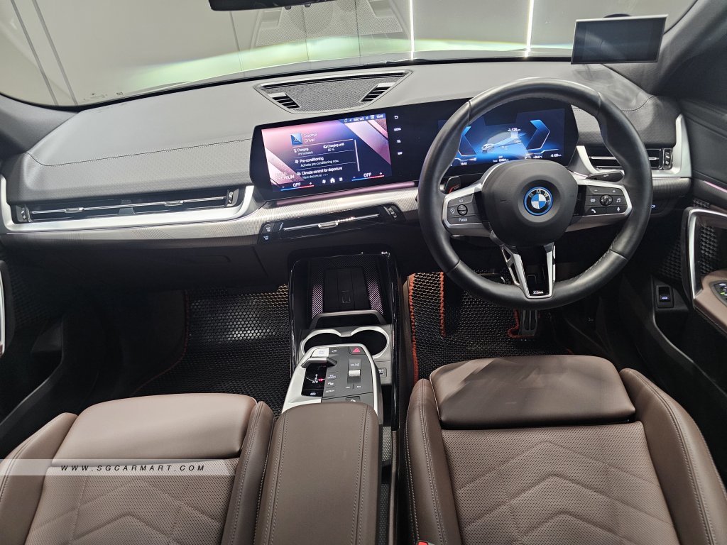 BMW iX2 Electric eDrive20 M-Sport