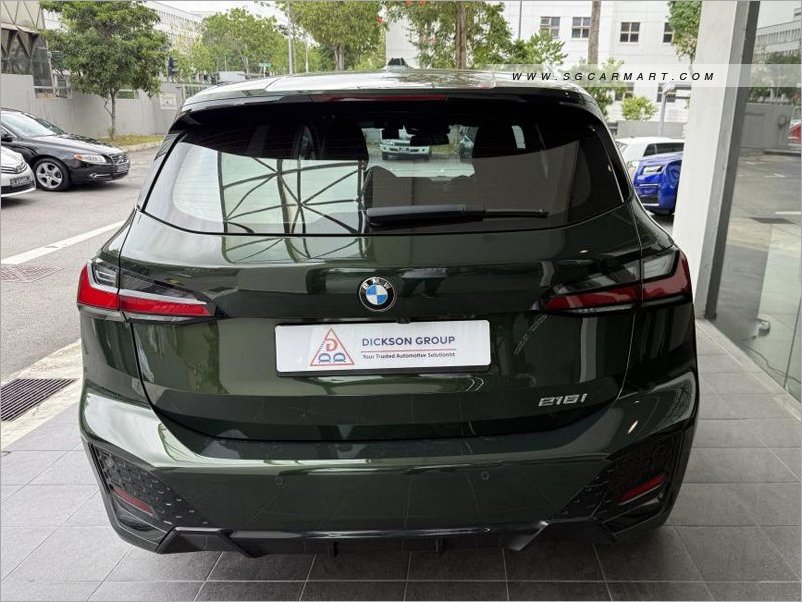 BMW 5 Series 523i Highline - Side Front