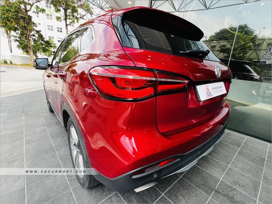 BMW 5 Series 523i Highline - Side Front