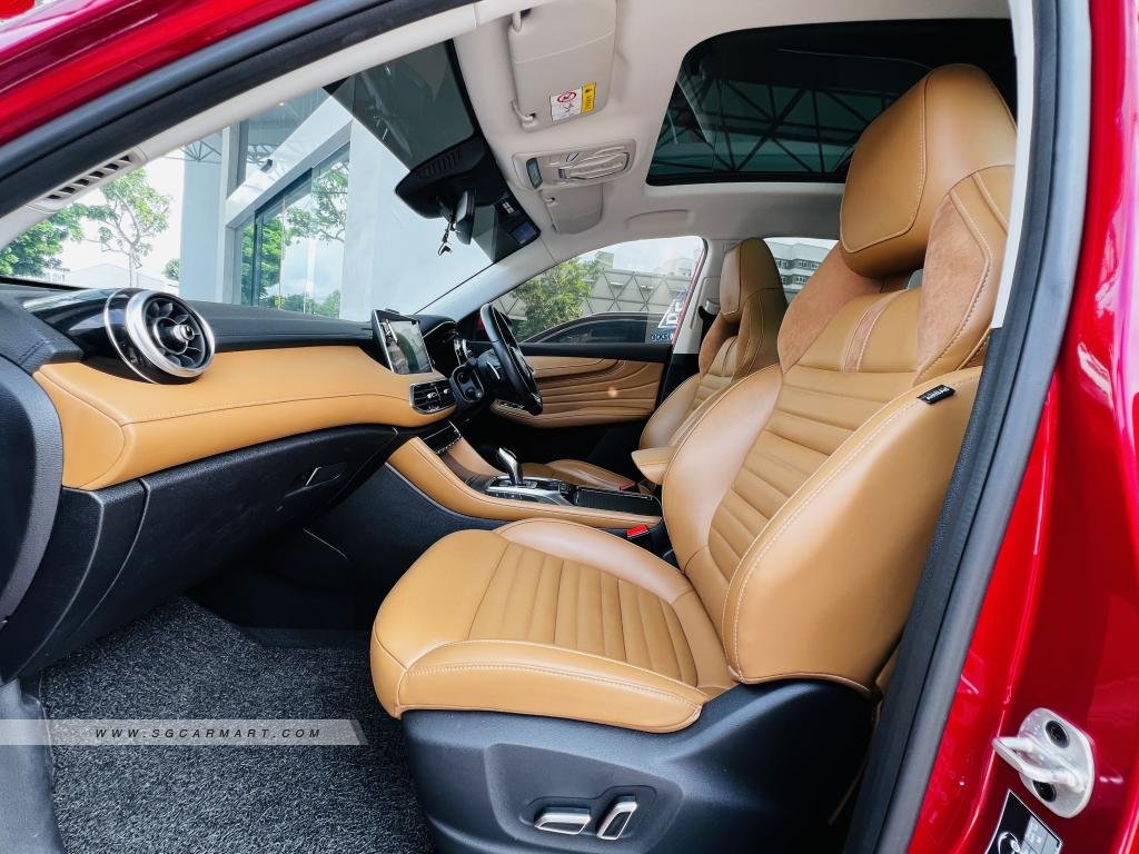 BMW 5 Series 523i Highline - Side Front