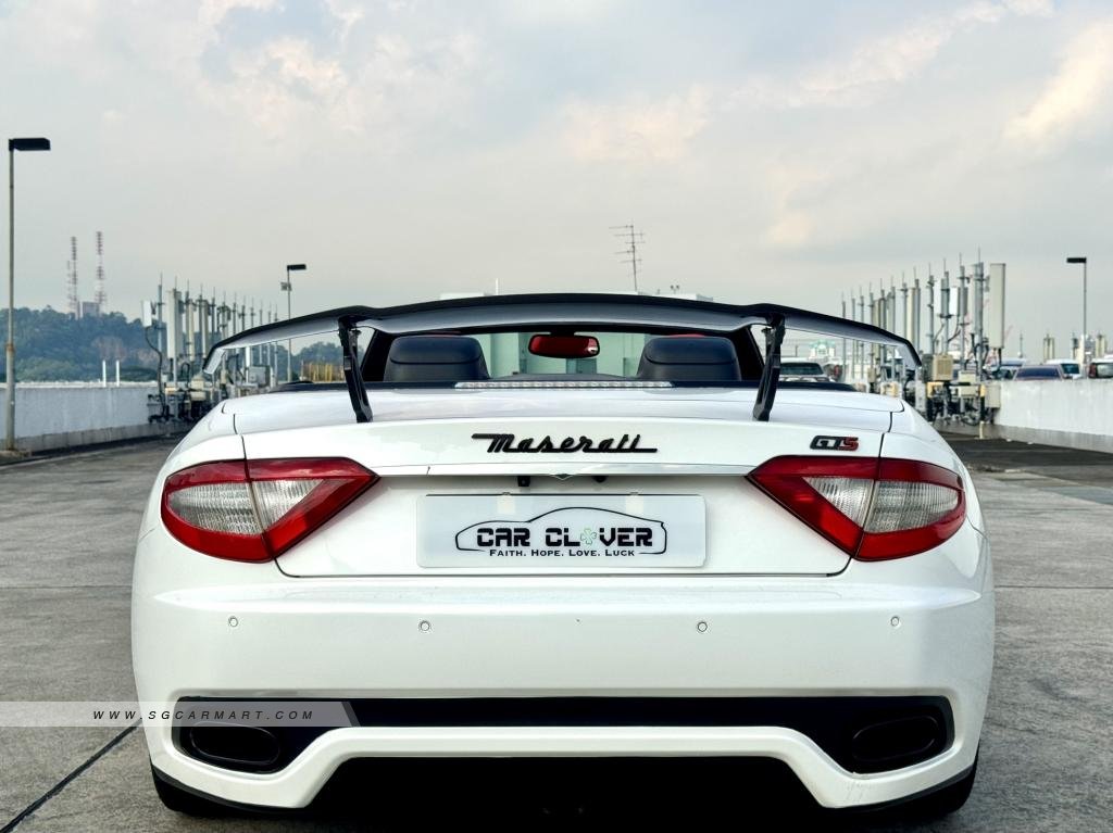 Maserati Grancabrio 2012 photo 5