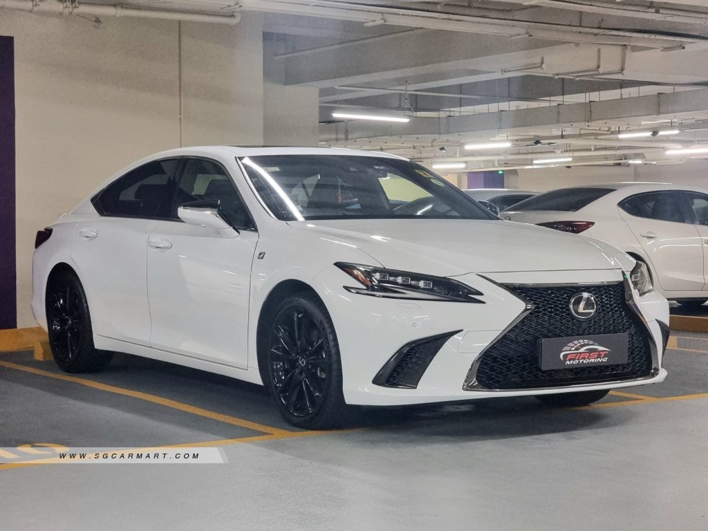 Lexus Es250 2022 photo 2