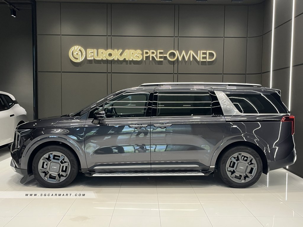 Kia Carnival Hybrid 1.6A Sunroof