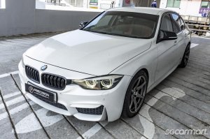 BMW 3 Series 320i