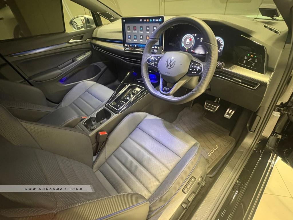 Volkswagen Golf R 5DR Sunroof