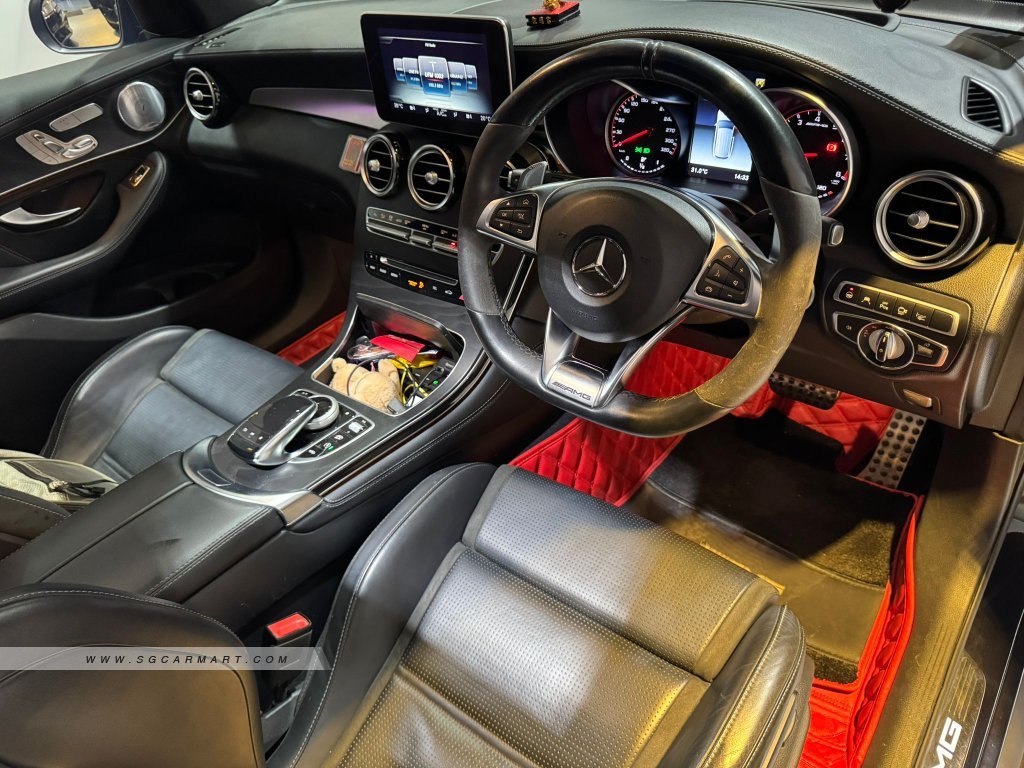 Mercedes-Benz Glc63 2019 photo 4