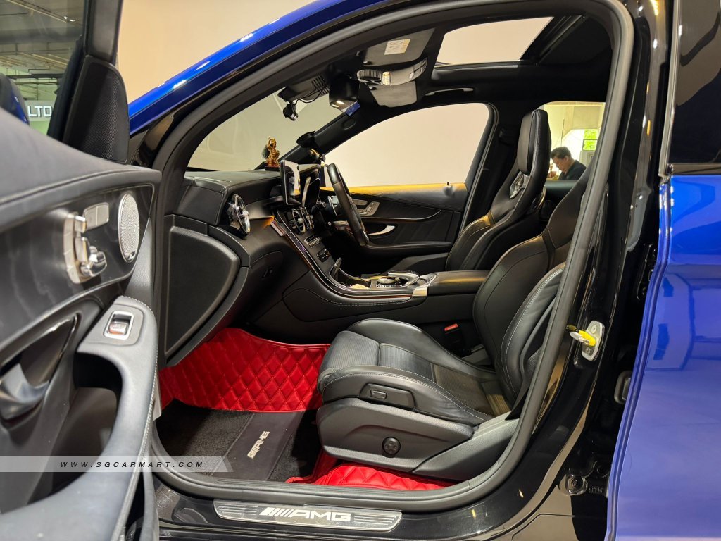 Mercedes-Benz Glc63 2019 photo 5