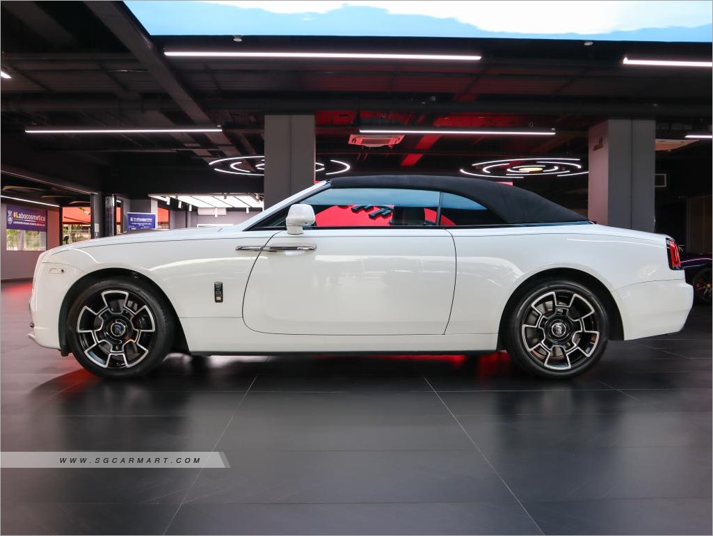 Rolls-Royce Dawn 2019 photo 3
