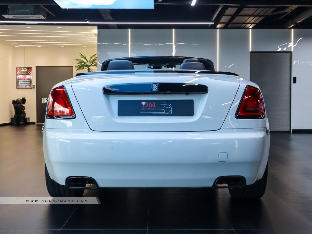 Rolls-Royce Dawn 2019 photo 5