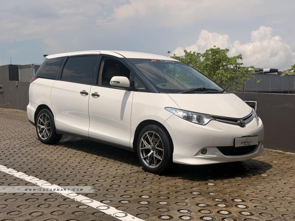 Toyota Previa 2008 photo 2