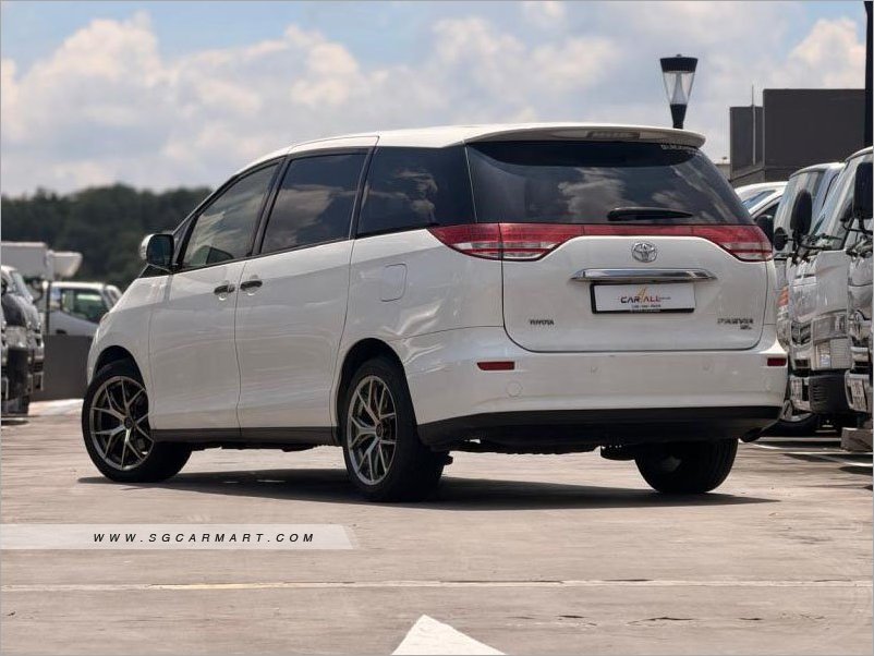 Toyota Previa 2008 photo 4