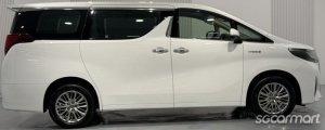 Toyota Alphard Hybrid 2.5A Elegance